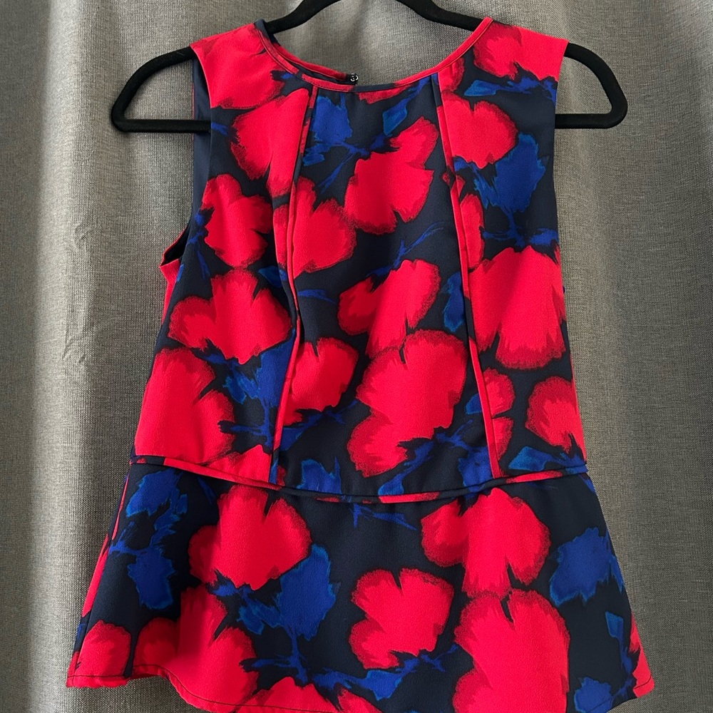 Banana Republic Sleevless Top
